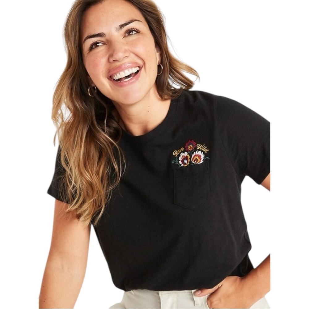 Old Navy Everywear Slub-Knit Embroidered Graphic Tee - Size: M
